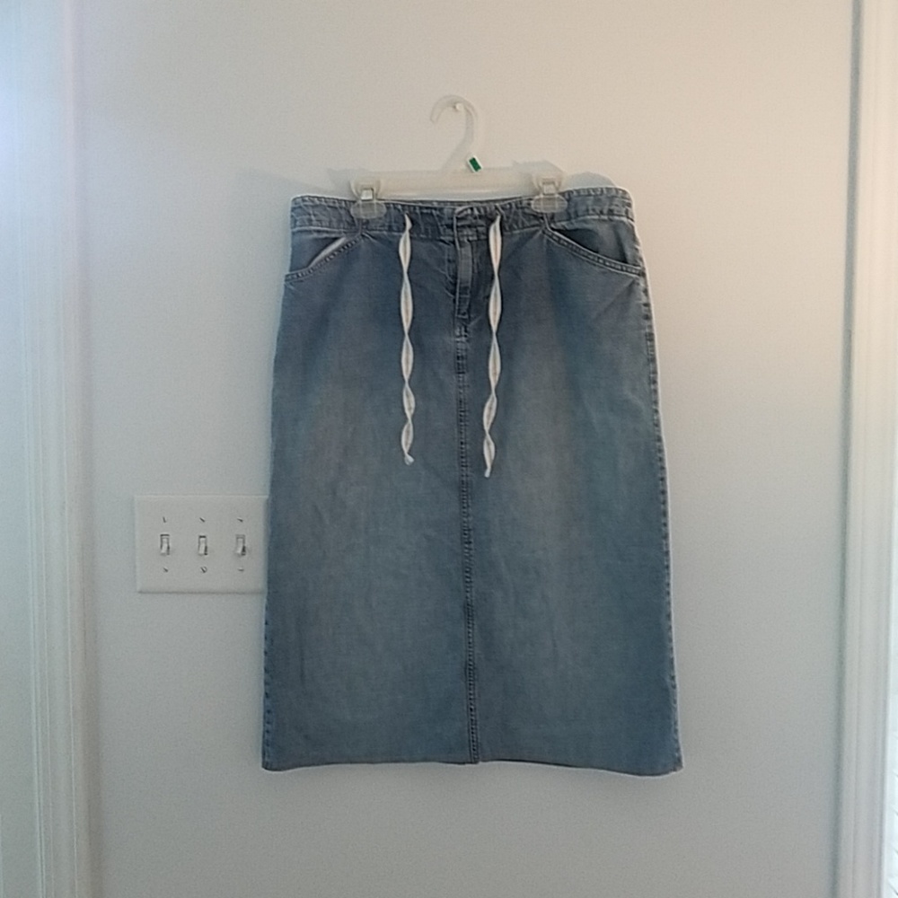 Denim skirt